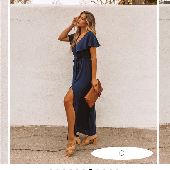 NWOT VICI Collection, LOST IN THE MOMENT MAXI NAVY - Picture 6 of 8